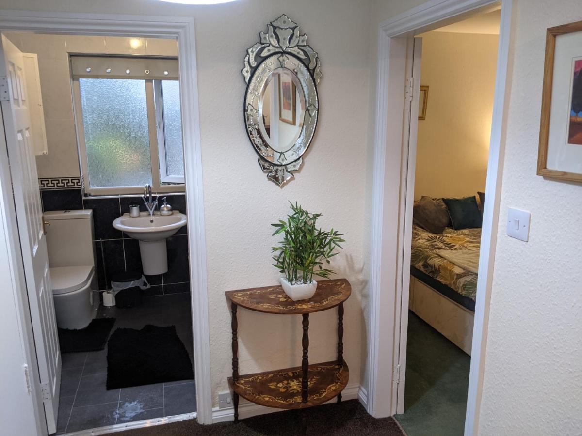 Appartement Whitby House Retreat Sleeps 12 à Sleights Extérieur photo