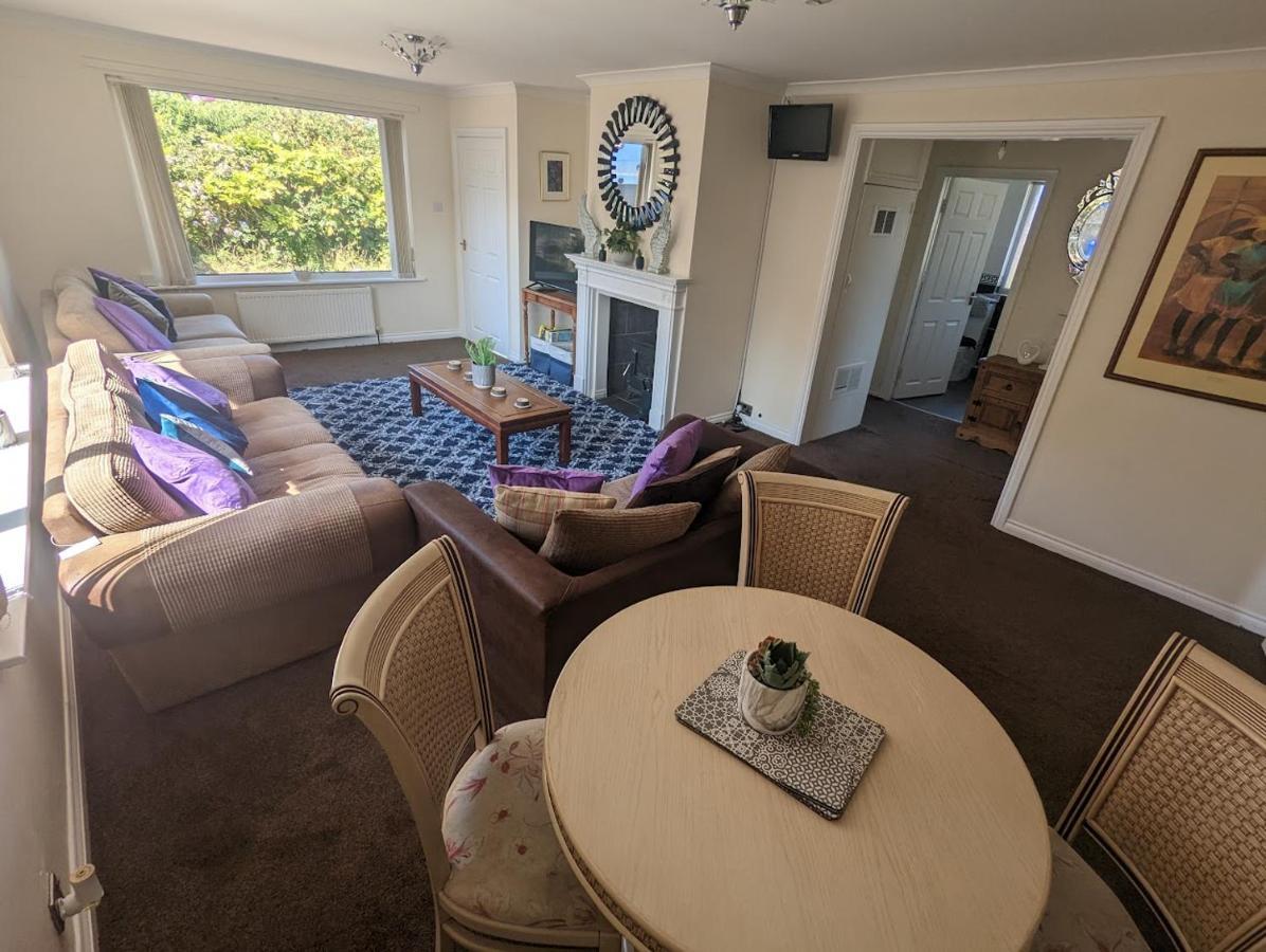 Appartement Whitby House Retreat Sleeps 12 à Sleights Extérieur photo